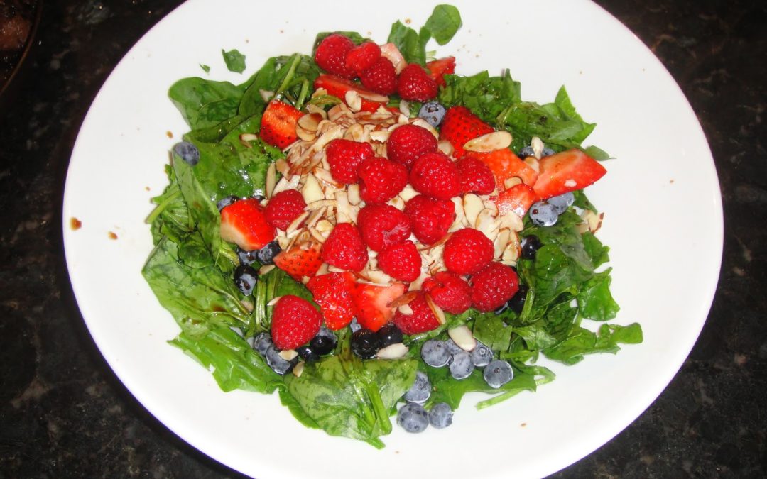 Spinach Berry Almond Salad